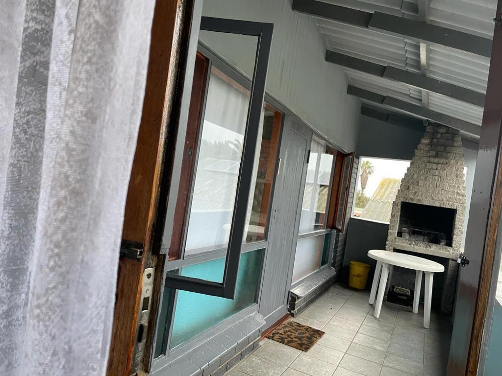 Coastwave Guest House Walvis Bay Kültér fotó