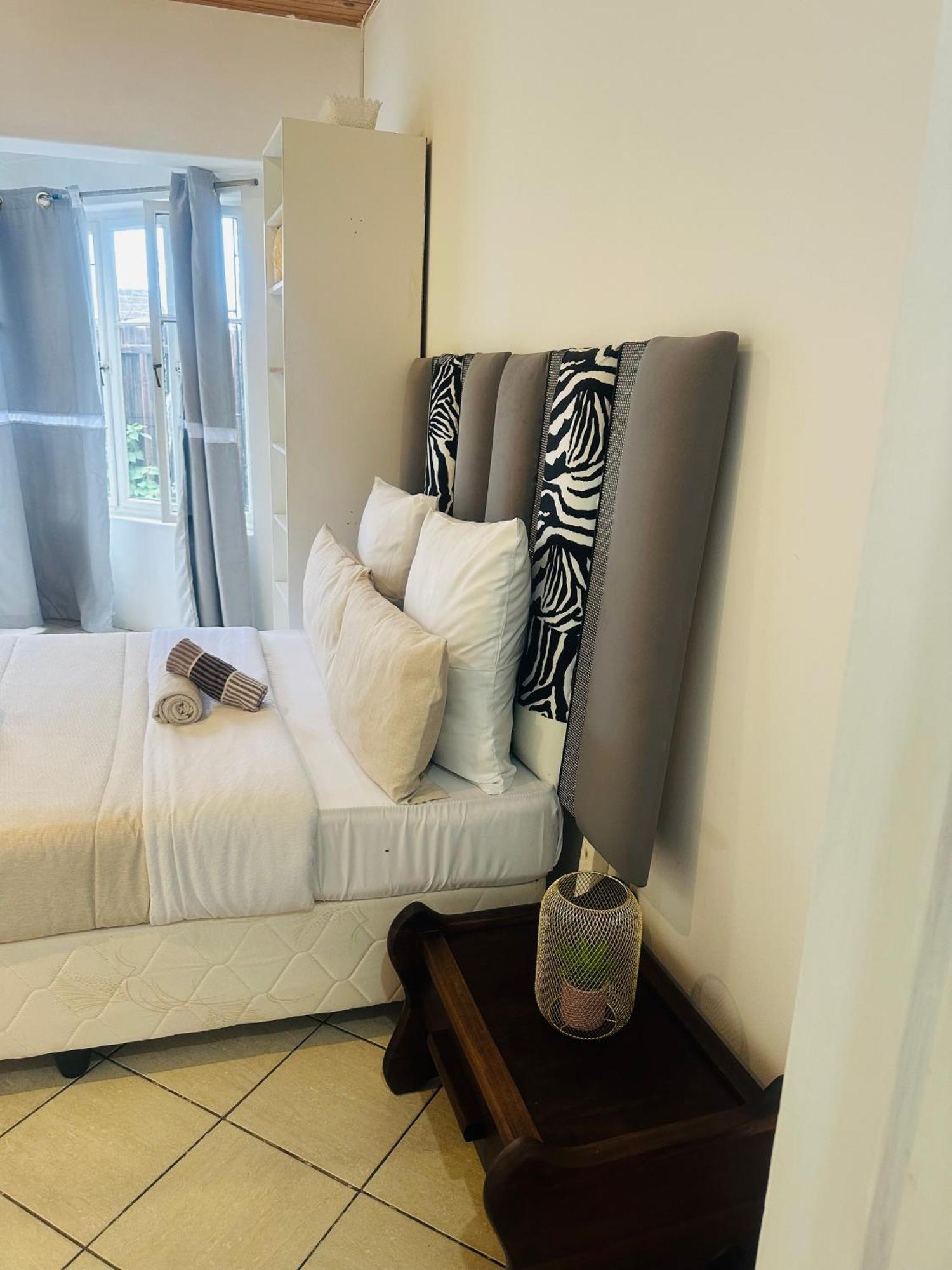 Coastwave Guest House Walvis Bay Kültér fotó